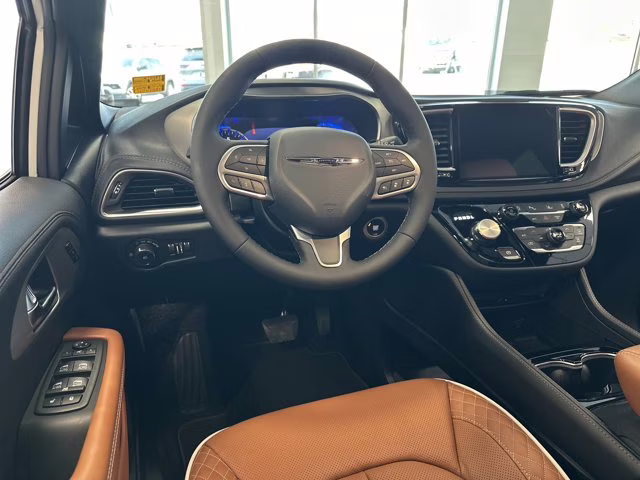 2026 Bright White Clearcoat Chrysler Pacifica Pinnacle FWD Van