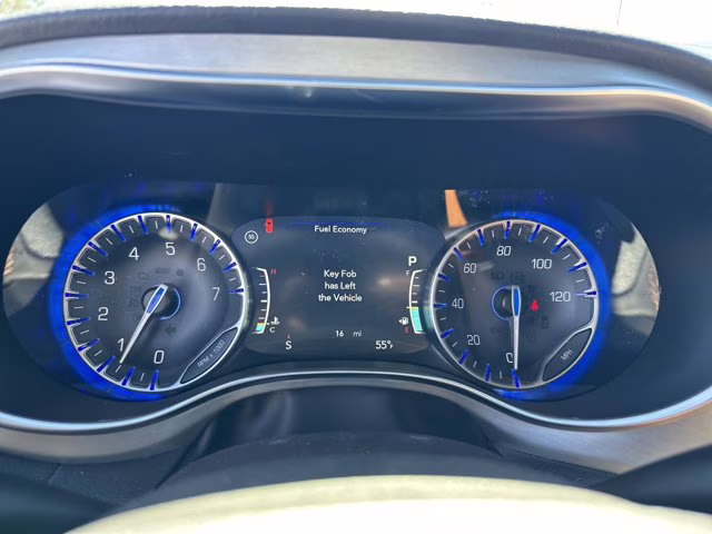 2026 Diamond Black Crystal Pearlcoat Chrysler Pacifica Pinnacle FWD Van