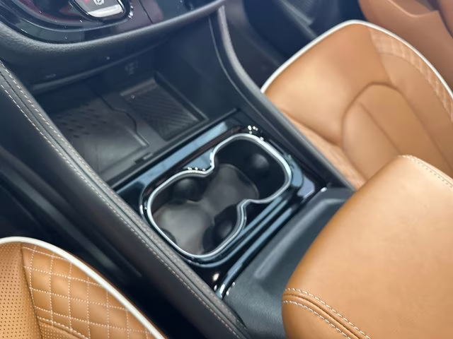 2026 Bright White Clearcoat Chrysler Pacifica Pinnacle FWD Van