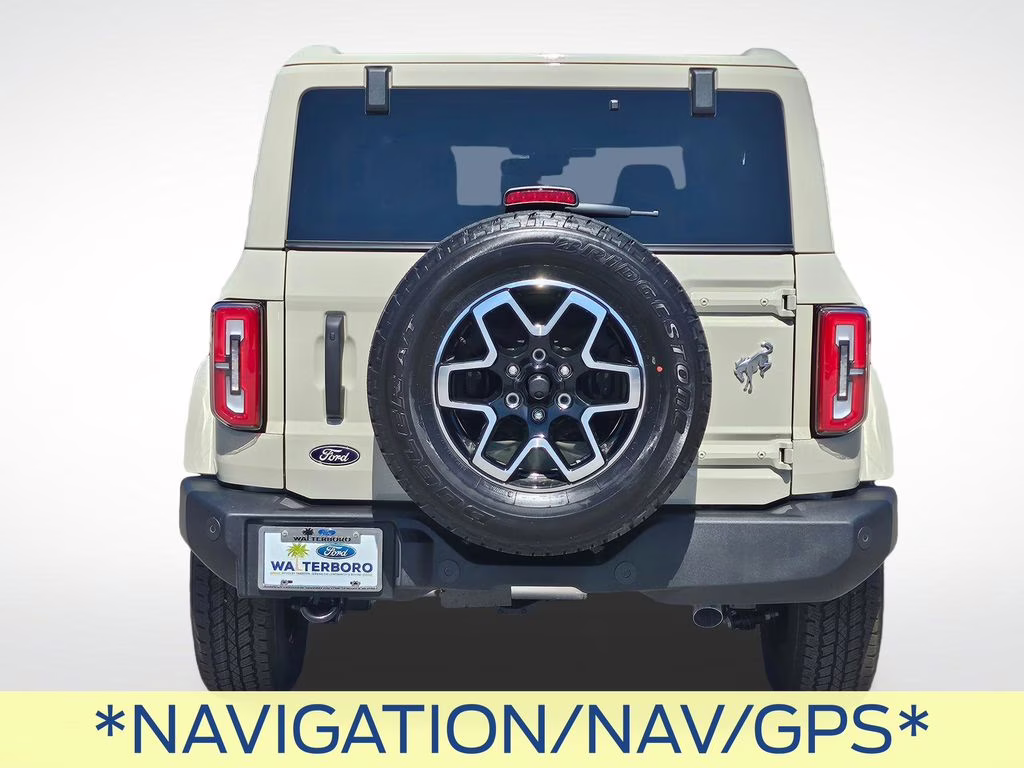 2026 Desert Sand Ford Bronco Outer Banks 4X4 SUV