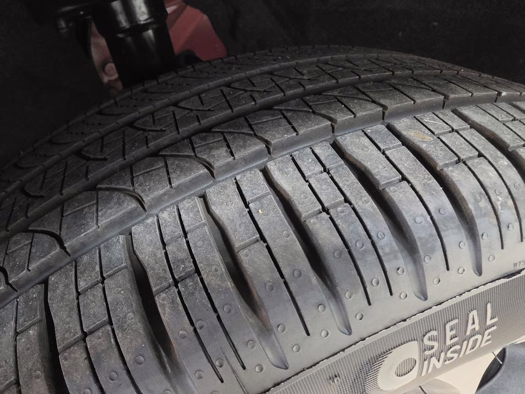 2026 Red Hot Pearlcoat Chrysler Pacifica Limited AWD Van