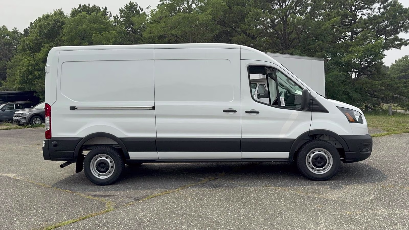 2026 Oxford White Ford Transit Cargo Van Base RWD Van