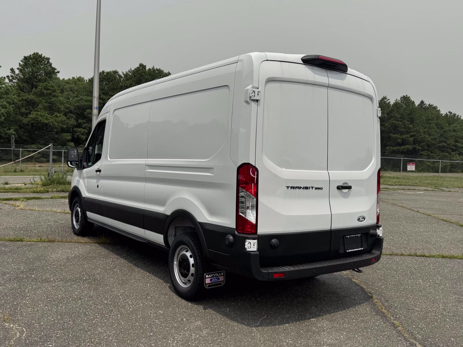 2026 Oxford White Ford Transit Cargo Van Base RWD Van