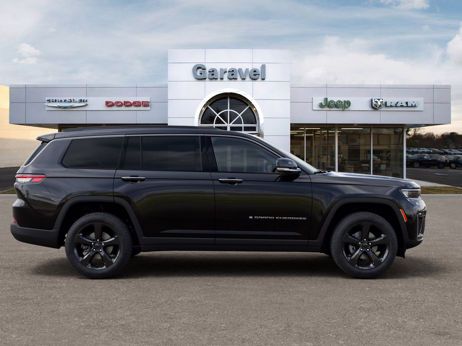 2026 Diamond Black Crystal Pearlcoat Jeep Grand Cherokee L Limited 4X4 SUV