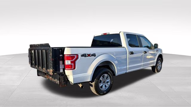 2019 Oxford White Ford F-150 XL 4X4 Truck