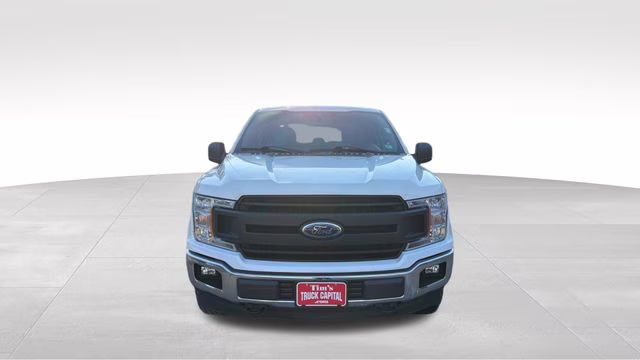 2019 Oxford White Ford F-150 XL 4X4 Truck