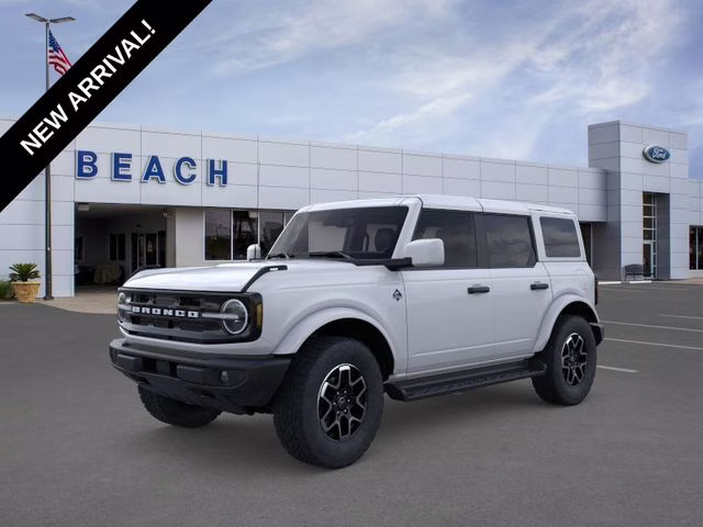 2026 Oxford White Ford Bronco Outer Banks 4X4 SUV