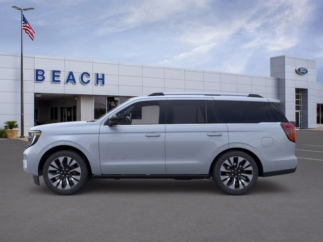 2026 Glacier Gray Metallic Tri-Coat Ford Expedition Platinum 4X4 SUV