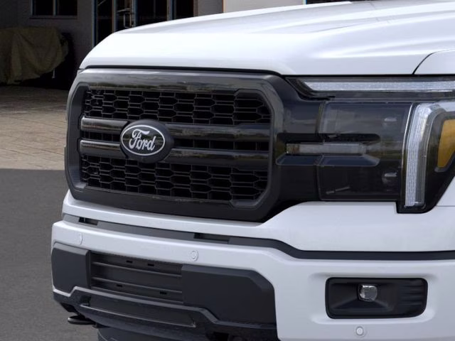 2026 Star White Metallic Tri-Coat Ford F-150 Lariat 4X4 Truck