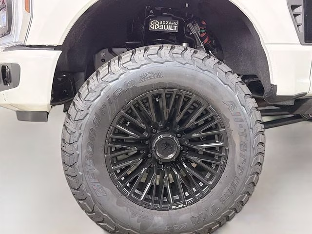 2026 Star White Metallic Tri-Coat Ford Super Duty F-350 SRW Platinum Bozard Built 4X4 Truck