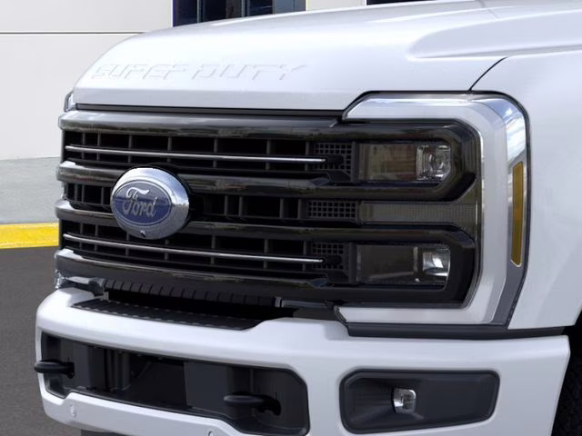 2026 Star White Metallic Tri-Coat Ford Super Duty F-350 SRW Platinum 4X4 Truck