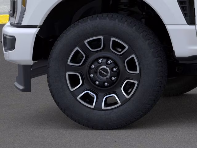 2026 Star White Metallic Tri-Coat Ford Super Duty F-350 SRW Platinum 4X4 Truck
