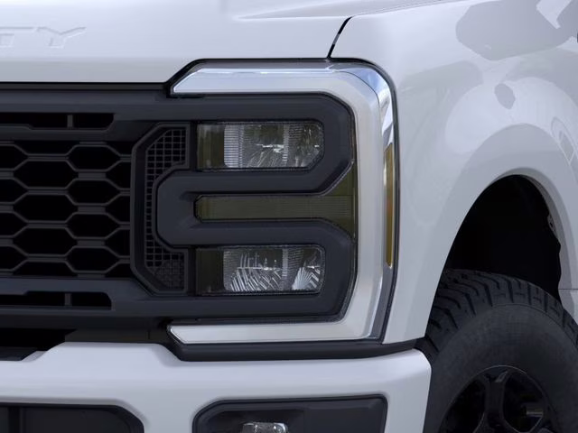 2025 Oxford White Ford Super Duty F-350 SRW XL 4X4 Truck