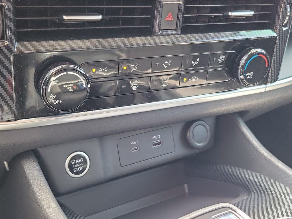 2021 Super Black Nissan Rogue S FWD SUV
