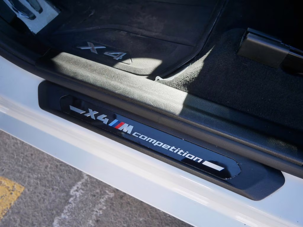 2021 Alpine White BMW X4 M Competition Package AWD SUV
