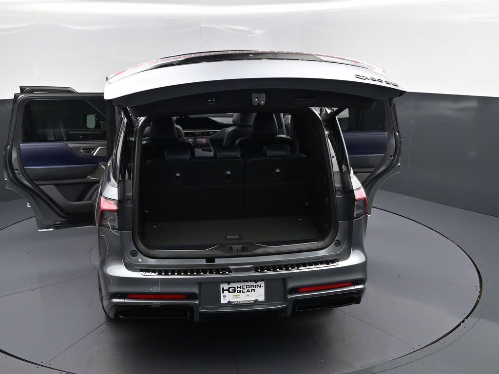2026 Dynamic Metal/Black INFINITI QX80 SPORT 4X4 SUV