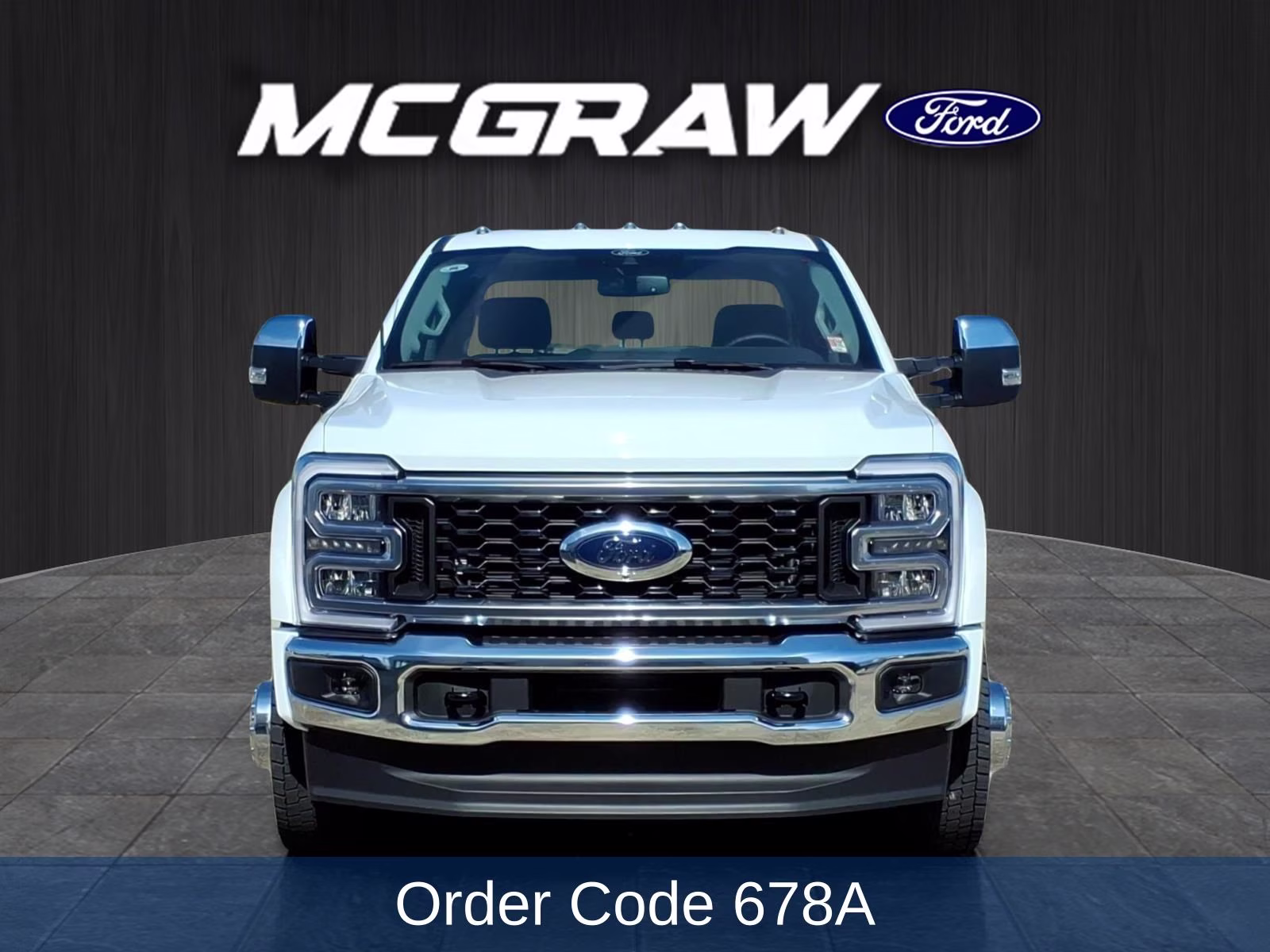 2026 Oxford White Ford Super Duty F-450 DRW Lariat 4X4 Truck