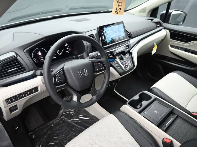 2026 Solar Silver Metallic Honda Odyssey Elite FWD Van