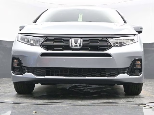 2026 Solar Silver Metallic Honda Odyssey Elite FWD Van
