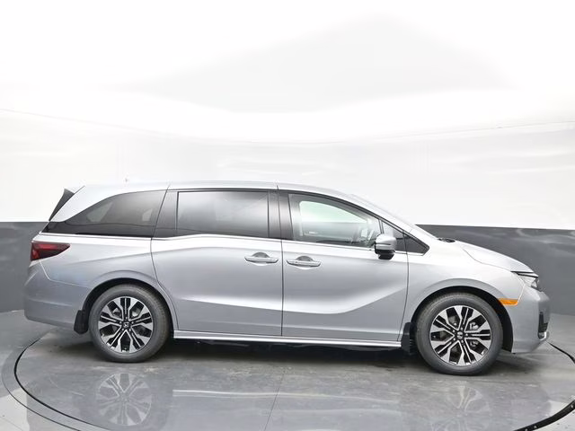 2026 Solar Silver Metallic Honda Odyssey Elite FWD Van