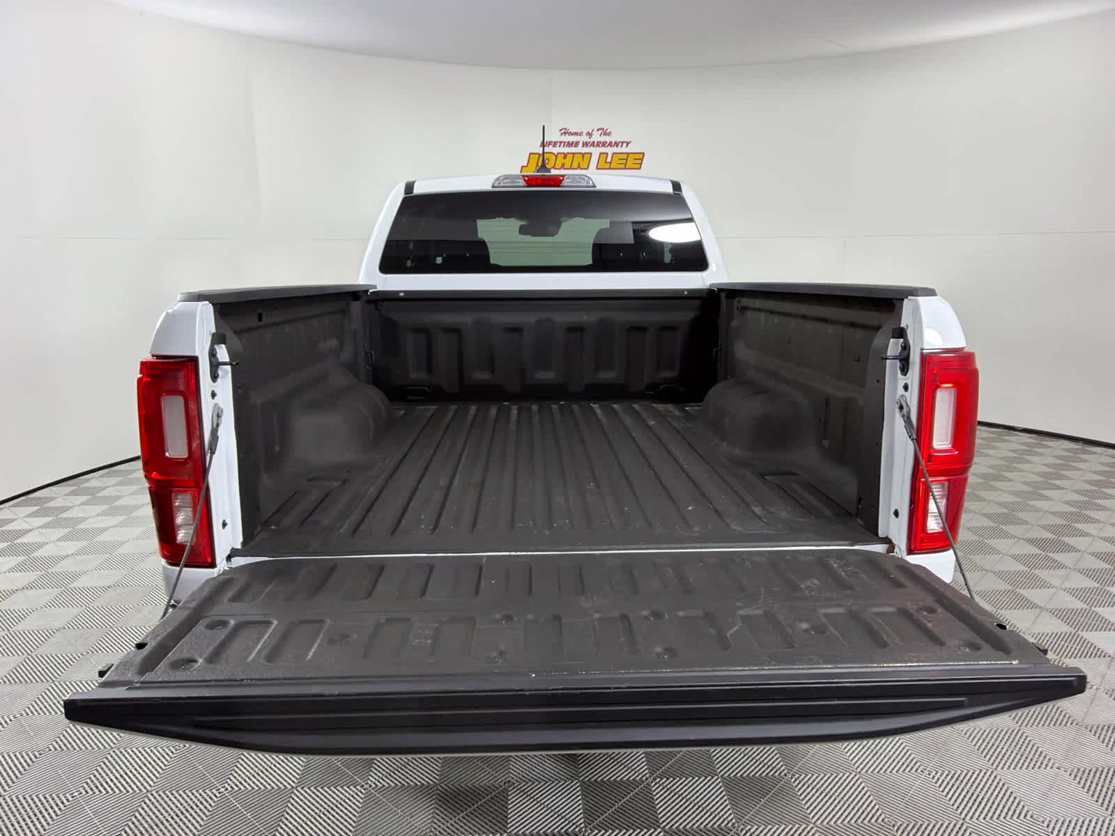 2023 Oxford White Ford Ranger XLT RWD Truck