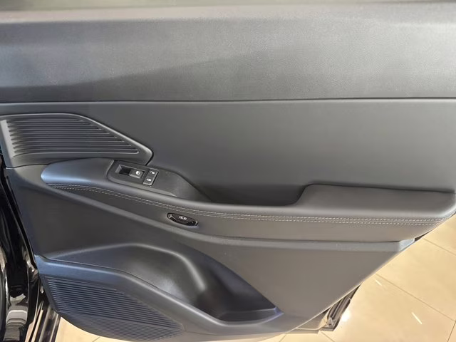 2026 Diamond Black Crystal Pearlcoat Jeep Cherokee Limited 4X4 SUV