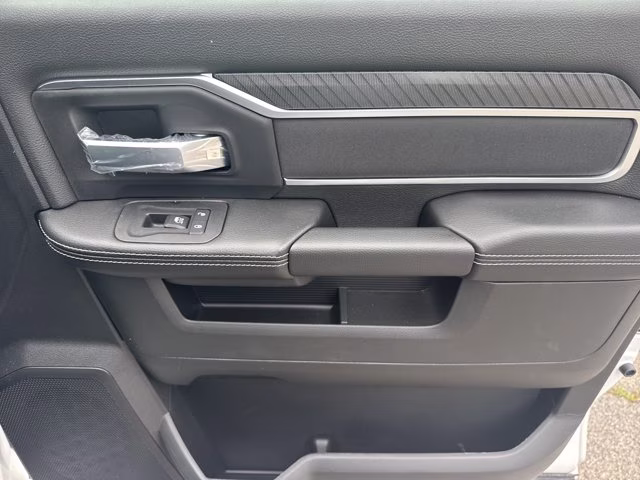 2026 Bright White Clearcoat Ram 3500 Big Horn 4X4 Truck