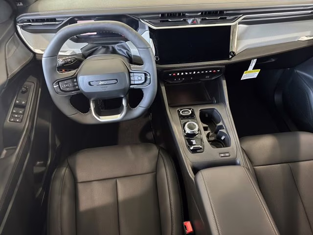 2026 Diamond Black Crystal Pearlcoat Jeep Cherokee Limited 4X4 SUV