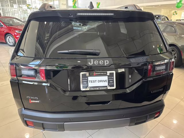 2026 Diamond Black Crystal Pearlcoat Jeep Cherokee Limited 4X4 SUV