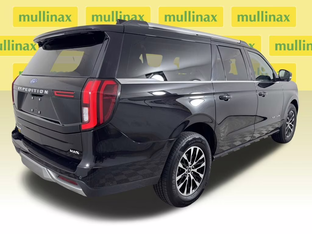2025 Agate Black Metallic Ford Expedition Max Platinum 4X4 SUV