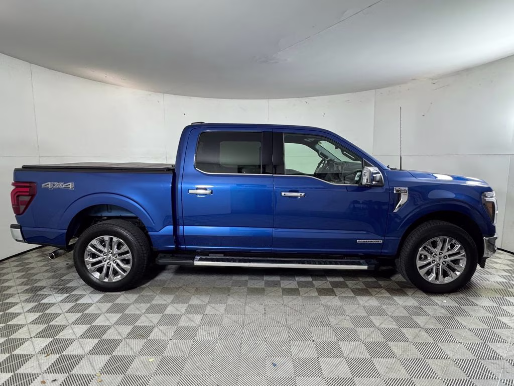 2025 Blue Metallic Ford F-150 Lariat 4X4 Truck