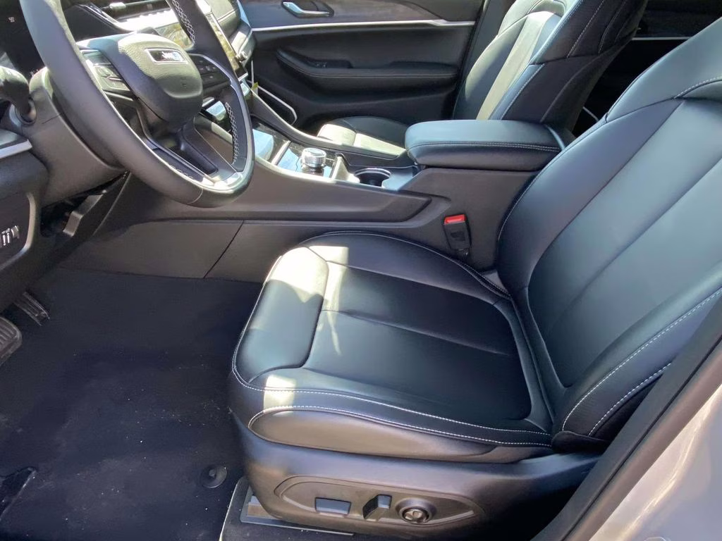 2026 Silver Zynith Jeep Grand Cherokee L Limited RWD SUV