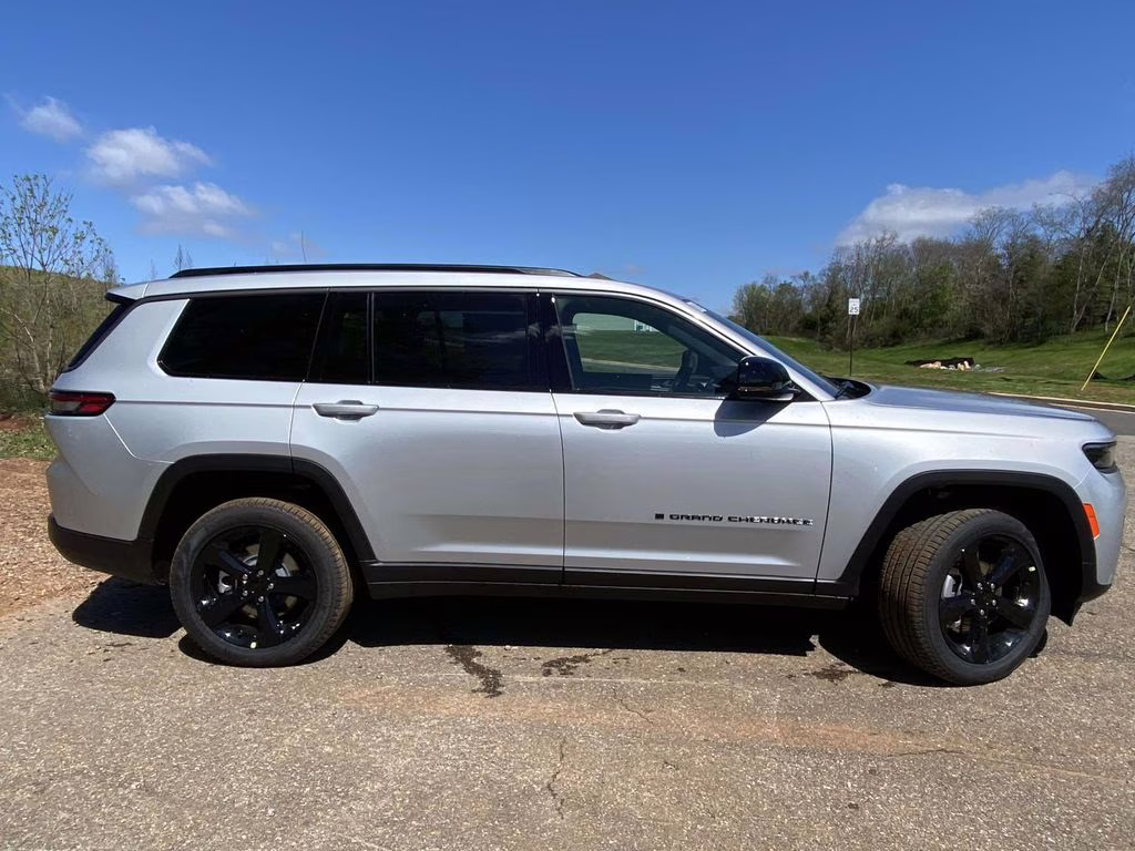 2026 Silver Zynith Jeep Grand Cherokee L Limited RWD SUV