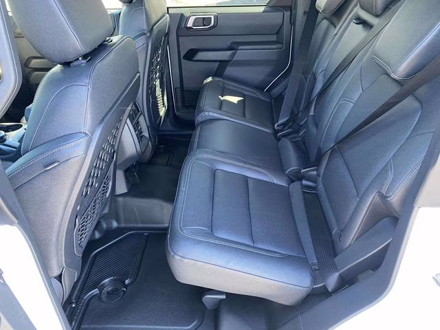 2026 Oxford White Ford Bronco Big Bend 4X4 SUV