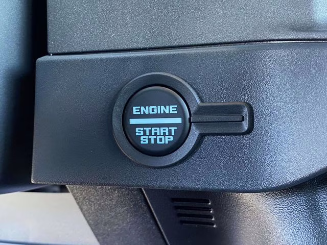 2026 Oxford White Ford Bronco Big Bend 4X4 SUV