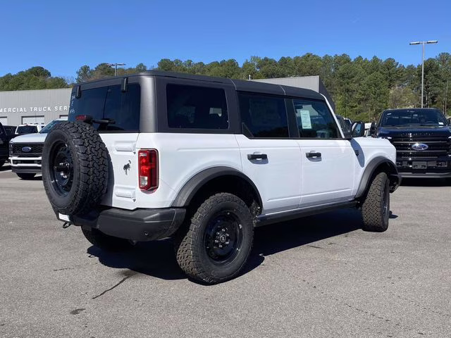 2026 Oxford White Ford Bronco Big Bend 4X4 SUV