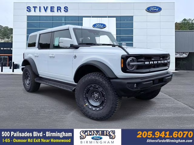 2026 Oxford White Ford Bronco Outer Banks 4X4 SUV