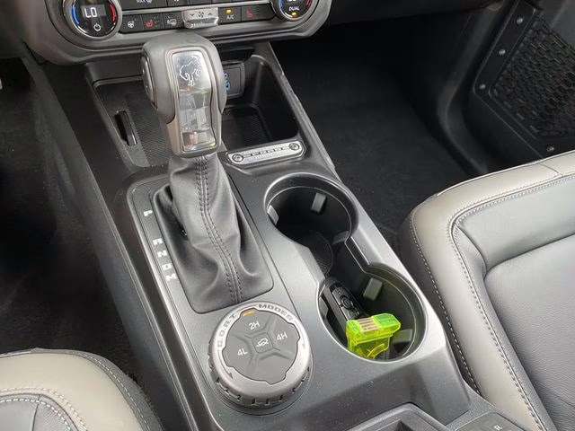 2026 Shadow Black Ford Bronco Outer Banks 4X4 SUV