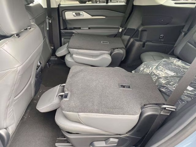 2026 Vapor Blue Ford Explorer Active RWD SUV