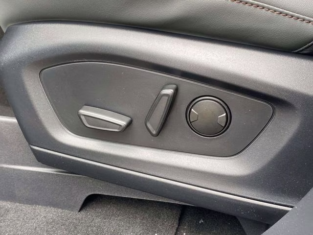 2026 Vapor Blue Ford Explorer Active RWD SUV