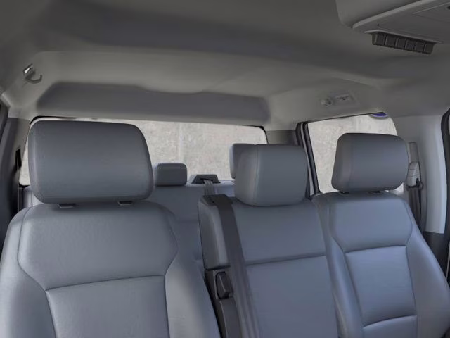 2026 Oxford White Ford Super Duty F-350 DRW XL 4X4 Truck