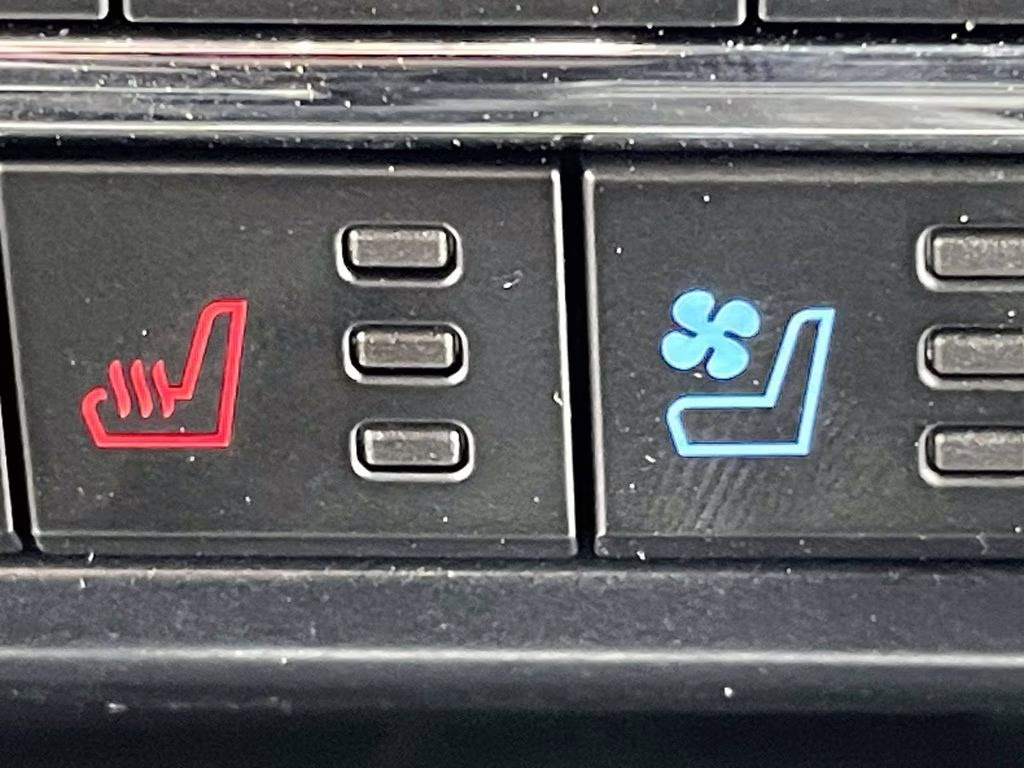 2026 Oxford White Ford F-150 Lariat 4X4 Truck