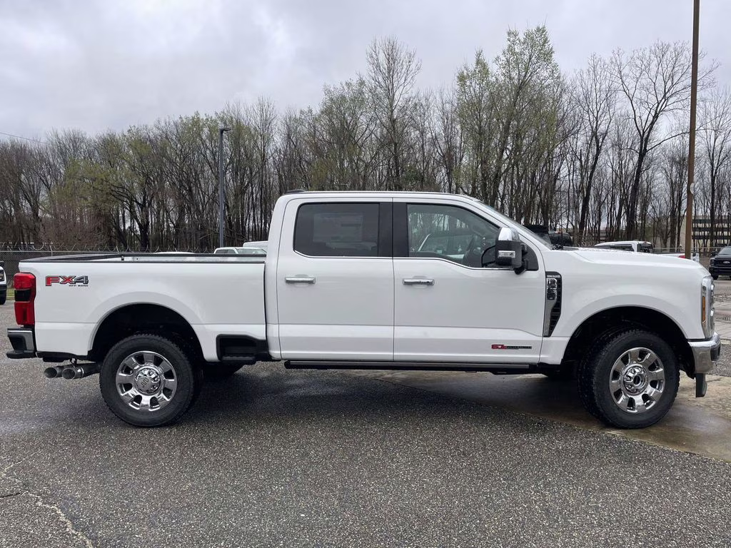 2026 Star White Metallic Tri-Coat Ford Super Duty F-250 SRW King Ranch 4X4 Truck