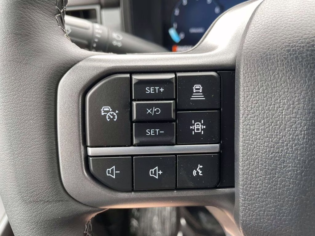 2026 Oxford White Ford F-150 Lariat 4X4 Truck