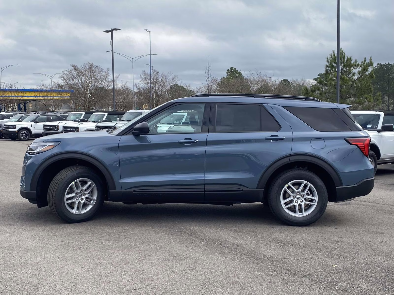 2026 Vapor Blue Ford Explorer Active RWD SUV