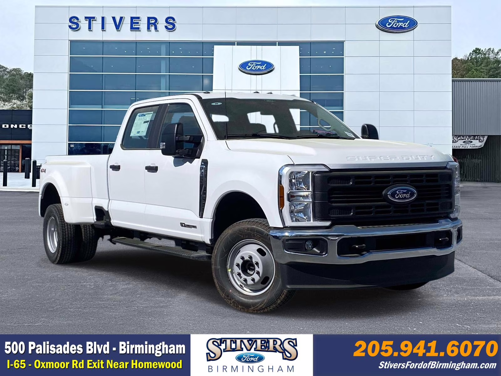 2026 Oxford White Ford Super Duty F-350 DRW XL 4X4 Truck