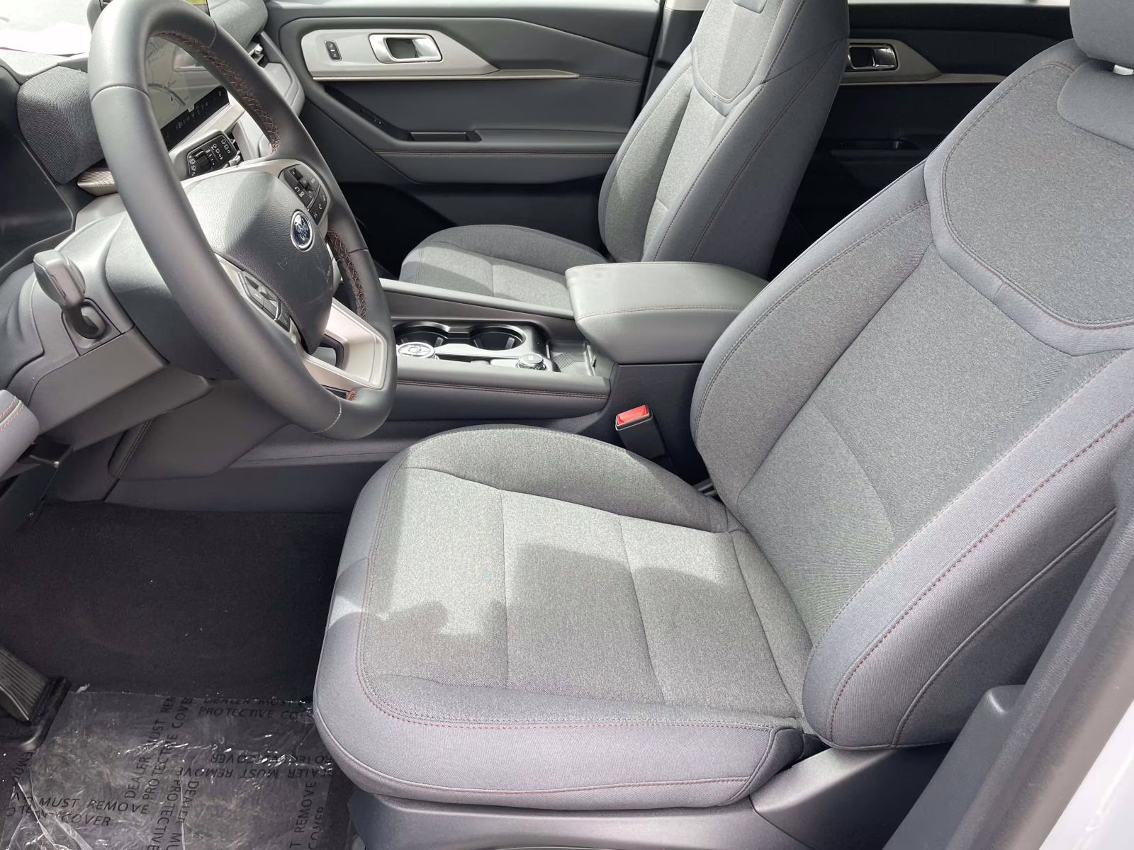 2026 Space White Metallic Ford Explorer Active RWD SUV