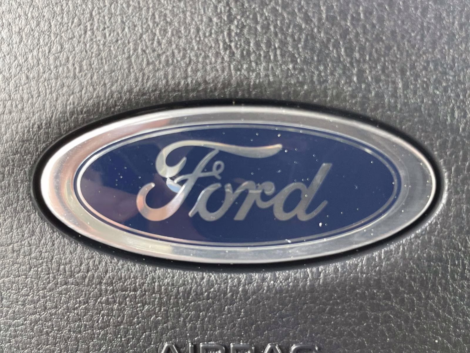 2026 Oxford White Ford Super Duty F-350 DRW XL 4X4 Truck