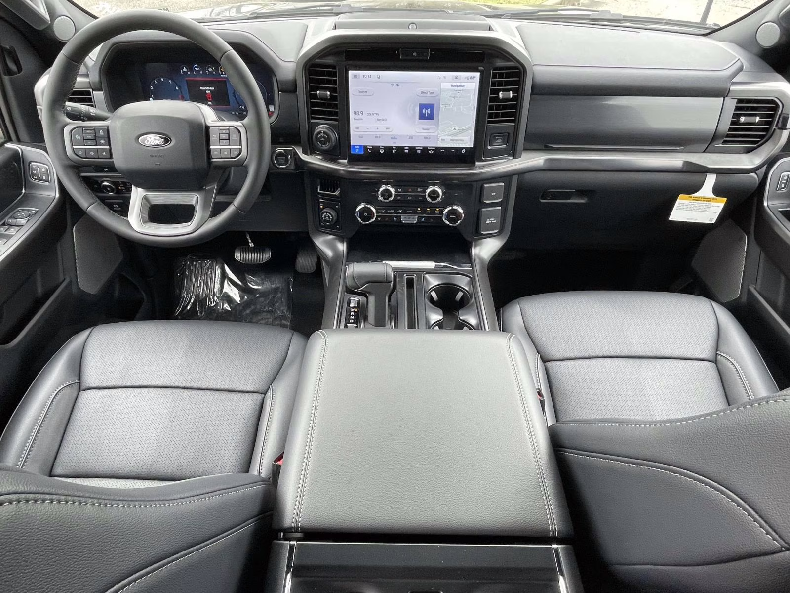 2026 Oxford White Ford F-150 Lariat 4X4 Truck