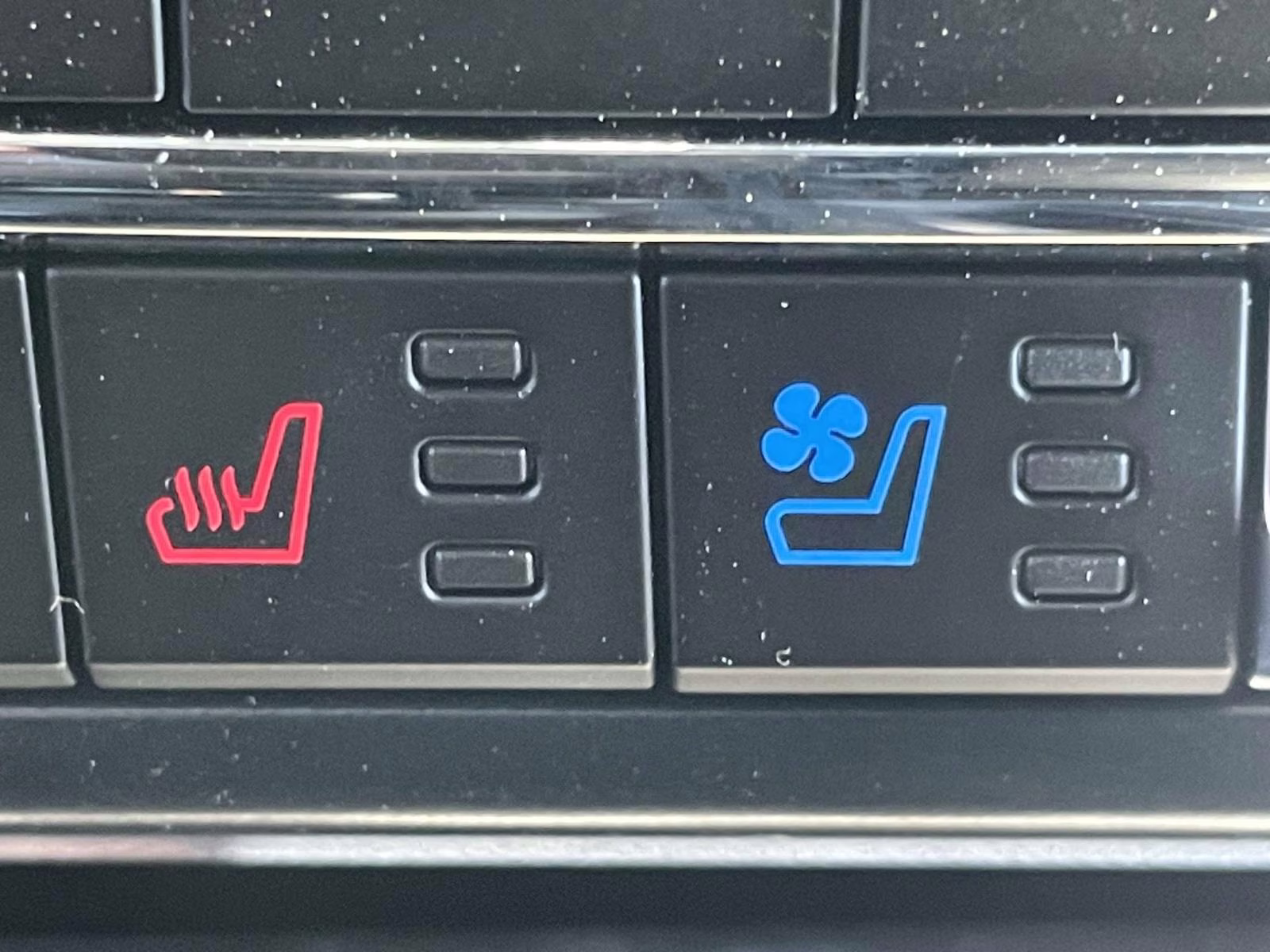 2026 Carbonized Gray Metallic Ford F-150 Lariat 4X4 Truck